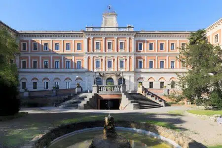 “Musei in festa”, all’Università di Siena per scoprire tutto su materia e antimateria La sede di San Niccolò dell'Università di Siena