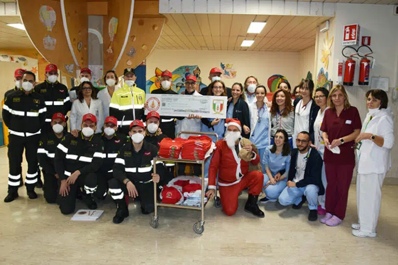 Babbo Natale Vigili del Fuoco policlinico di Siena