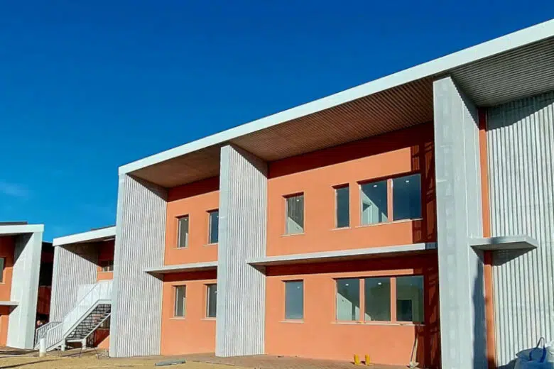 Castelnuovo: giovedì 21 dicembre inaugurazione della scuola “Papini” Scuola "Papini" a Castelnuovo Berardenga, esterno
