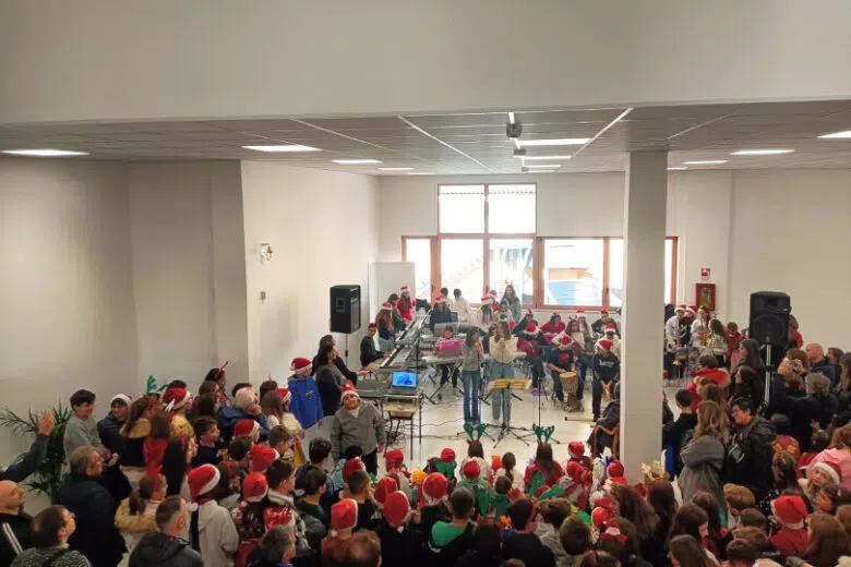 Inaugurazione scuola "Papini" a Castelnuovo Berardenga, festa bambini