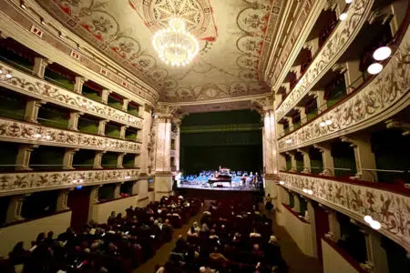 25 aprile, alle 18 ai Rinnovati Daniela Morozzi Conservatorio Franci al Teatro dei Rinnovati di Siena