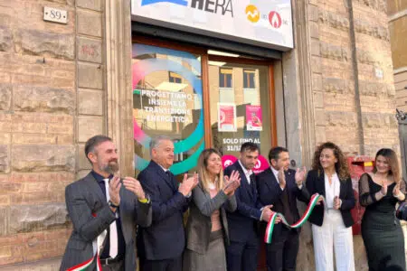 Inaugurato a Siena il primo sportello Hera Inaugurazione sportello Hera a Siena
