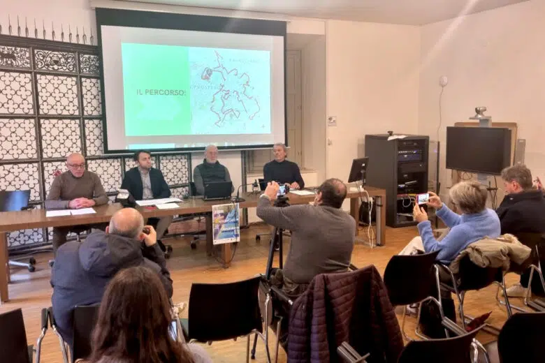 “Le Mura di Siena City Trail”, Siena di corsa fra emozione e fatica Presentazione di Le Mura di Siena City Trail al Palazzo comunale