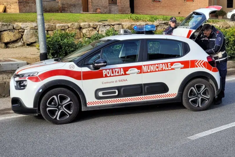 Polizia Municipale Siena, auto
