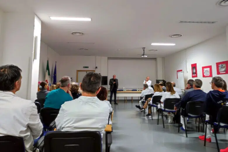 Incontro Simone Bezzini e Asl Tse all'ospedale di Nottola. platea