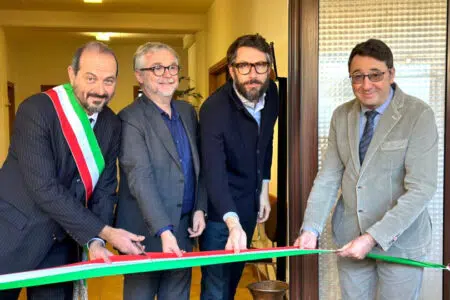 Gaiole in Chianti, inaugurato il Centro salute e presentato il progetto “Lunga vita” Inaugurazione del Centro salute di Gaiole in Chianti, taglio del nastro