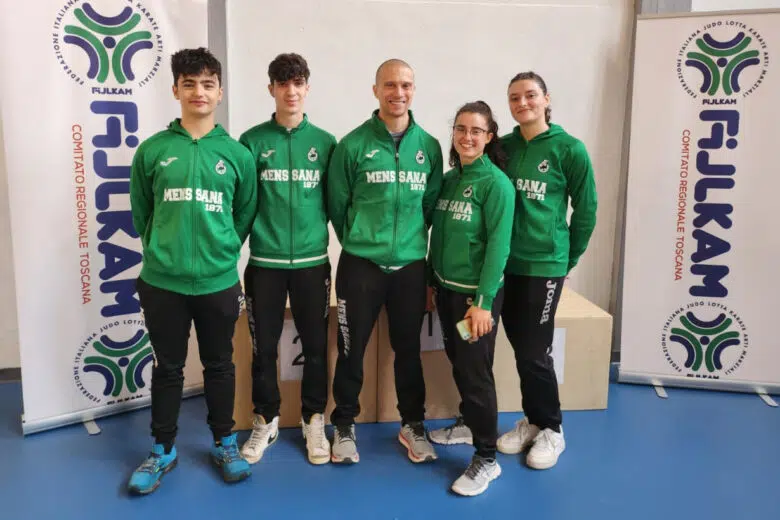 Mens Sana, successo karate: tre atleti biancoverdi al Campionato italiano Gli atleti della Mens Sana Karate a Certaldo