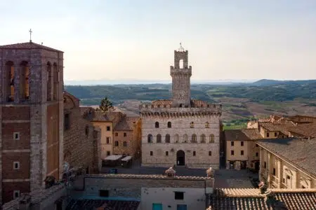 Luci sul Lavoro 2024: a Montepulciano la quindicesima edizione Piazza Grande a Montepulciano