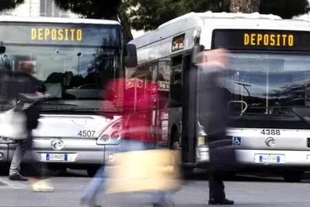 Sciopero Tpl di 24 ore in Toscana mercoledì 24 gennaio Sciopero Tpl, bus nel centro cittadino