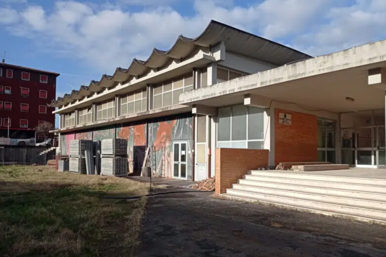 Scuola “Pieraccini” di Poggibonsi, lavori a pieno ritmo per adeguare gli spazi Lavori alla scuola "Pieraccini" di Poggibonsi