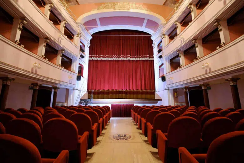 “Il libro della giungla”, spettacolo di teatro sociale a Rapolano Sala del Teatro del Popolo di Rapolano Terme