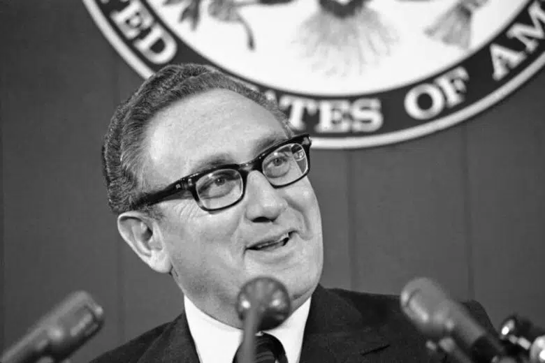 “Incontri in Biblioteca”, a Siena Ascheri e Flores parlano di Kissinger Henry Kissinger