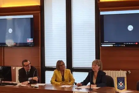 “Le Prefetture dall’Unificazione alla globalizzazione”, incontro a Siena Incontro "Le Prefetture dall’Unificazione alla globalizzazione" all'Università di Siena