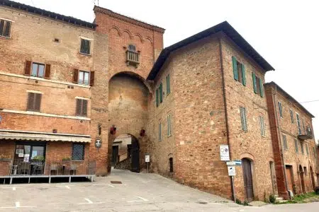 Torrita di Siena, rigenerazione urbana dell’area attorno alle mura del centro storico Torrita di Siena, centro storico