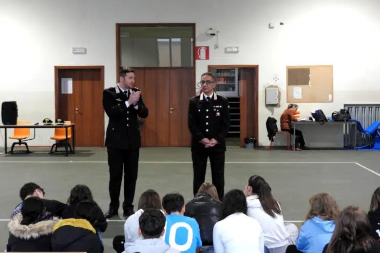 Carabinieri di Montepulciano, incontro legalità scuole
