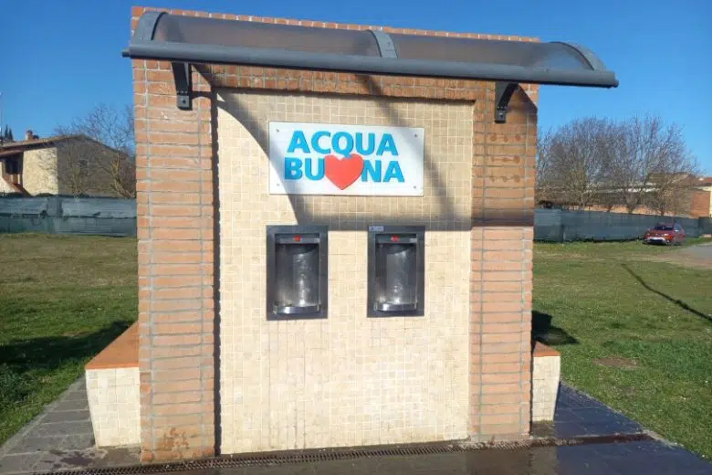 Fontanello acqua a Poggibonsi