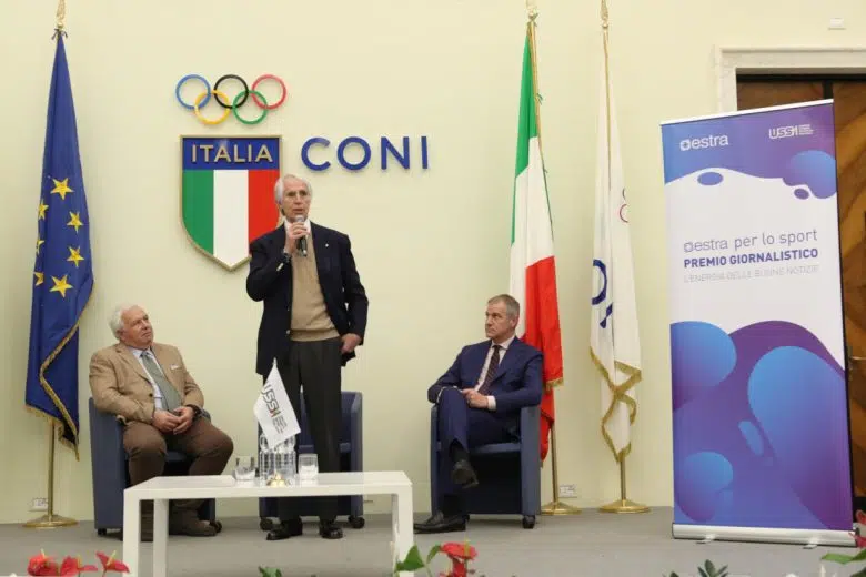 Premio Estra per lo Sport: al Coni la cerimonia di premiazione della VI edizione Premio Estra per lo Sport 2024, la presentazione di Giovanni Malagò