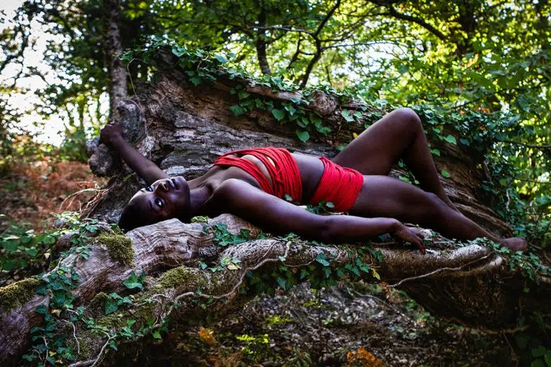 “Prigionieri del nostro presente”, mostra del fotografo Iriano Dinelli a Siena Immagine della mostra fotografica Prigionieri del nostro presente di Iriano Dinelli