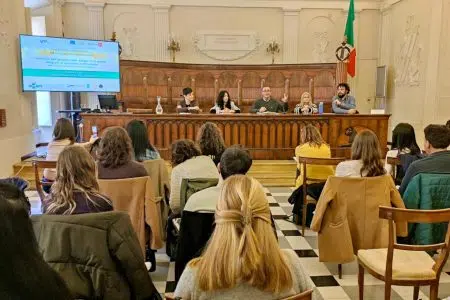 “API – Agricoltura Polifunzionale Integrata”, il progetto presentato a Siena Progetto API Università di Siena, aula magna storica