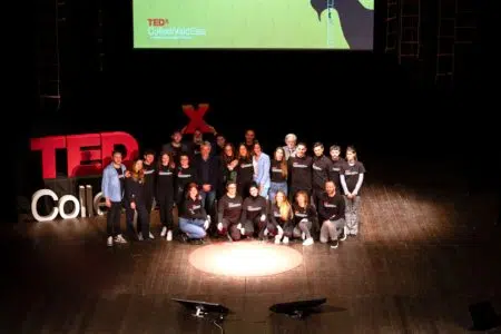 Successo della terza edizione di TED x Colle di Val d’Elsa al Teatro del Popolo Ted x Colle di Val d'Elsa, foto di gruppo
