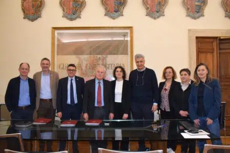 L’Università di Siena aderisce alla Comunità energetica rinnovabile “Sienaenergie” Università di Siena, adesione a Sienaenergie