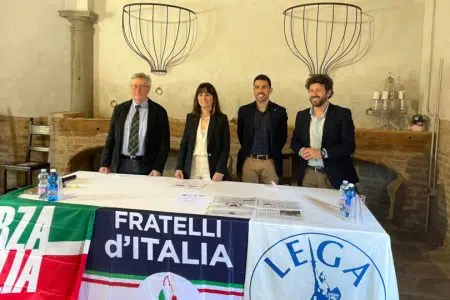 La candidata a sindaco Linda Priori si presenta agli elettori di Monteroni d’Arbia La presentazione della candidatura di Linda Priori a sindaco di Monteroni d'Arbia