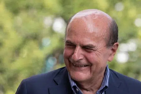 Pier Luigi Bersani a Poggibonsi a sostegno di Susanna Cenni Pier Luigi Bersani
