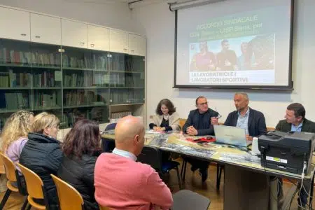 Lavoratori dello sport: a Siena il primo accordo di secondo livello in Italia firmato da CGIL e UISP Accordo Ccnl tra CGIL e UIPS Siena