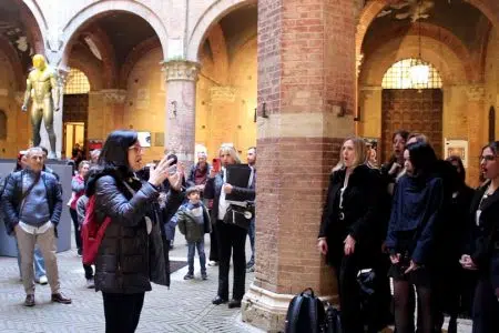 100 Canti per Siena: lettura integrale dei Canti della Divina Commedia 100 Canti per Siena