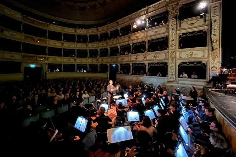 Al conservatorio Franci di Siena ammissioni aperte per l’anno accademico 2024/2025 Conservatorio "Rinaldo Franci" di Siena, concerto orchestra in teatro