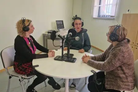 Inaugurata la sala broadcast ai Licei Poliziani di Montepulciano Sala broadcast ai Licei Poliziani di Montepulciano