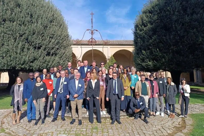 Studiosi al meeting sulla salmonellosi a Siena