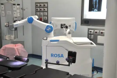 A Rugani Hospital attivo l’assistente robot per la chirurgia ortopedica Robot per chirurgia ortopedica a Rugani Hospital