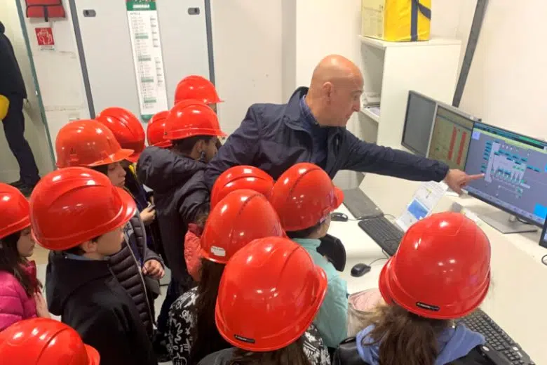 Sienambiente, cento bambini in visita al termovalorizzatore di Foci Bambini in visita al termovalorizzatore di Foci di Sienambiente