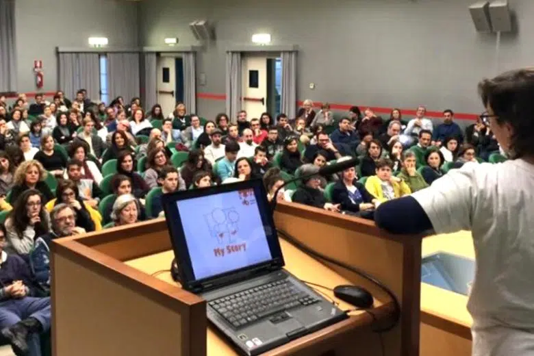 Siena: arriva “My Story”, il progetto che dà voce ai giovani con DSA Aid, My Story, Siena, platea