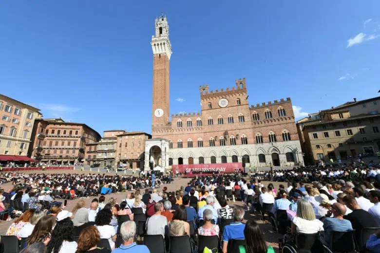 Graduation Day 2024 dell’Università di Siena Graduation Day 2024 dell'Università di Siena