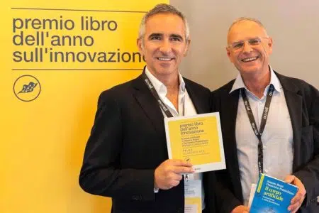“Il corpo artificiale”, il libro di Domenico Prattichizzo e Simone Rossi protagonista ad Agorà Aou Senese Domenico Prattichizzo e Simone Rossi