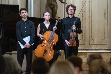 ‘I Concerti del lunedì’: nella Sala Rosa dell’Unisi suona il Trio Rinaldo Trio Rinaldo