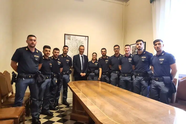 Dieci nuovi allievi agenti di Polizia assegnati alla Questura di Siena Allievi agenti Polizia di Stato Questura di Siena