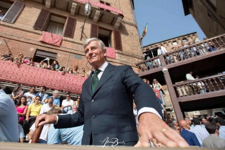 Palio di Siena del 2 luglio 2024: la prima prova al Nicchio Bartolo Ambrosione, mossiere Palio di Siena del 2 luglio 2024