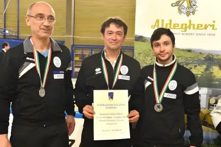 Il Cus Siena Scherma Estra sfiora per due volte il titolo italiano Cus Siena Scherma Estra: Fabio Miraldi, Daniele Giannini, Lorenzo Giannini