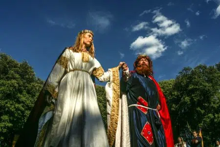 San Quirico d’Orcia torna nel Medioevo: al via la 64ª Festa del Barbarossa Festa del Barbarossa a San Quirico d'Orcia