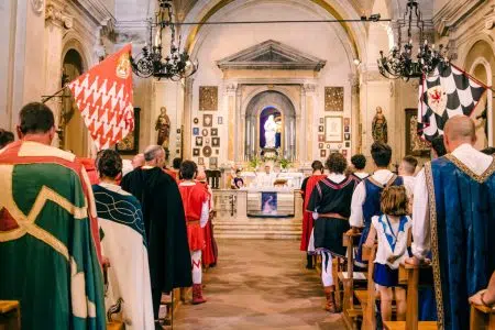 Festa del Barbarossa: il Corteo con l’offerta dei Ceri Festa del Barbarossa a San Quirico d'Orcia, Corteo dei Ceri