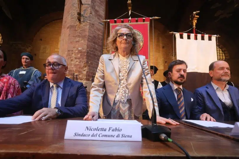 presentazione-drappellone-luglio-2024-02