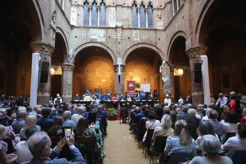 presentazione-drappellone-luglio-2024-13