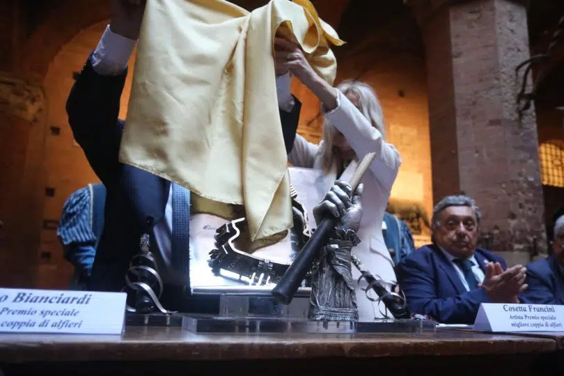 presentazione-drappellone-luglio-2024-26