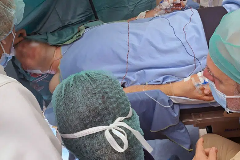 Intervento neurochirurgico di asportazione tumore al cervello all'Aou Senese