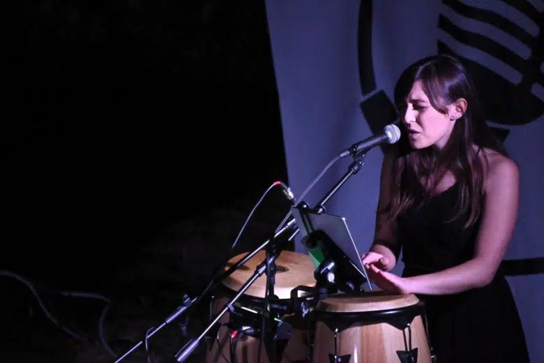 AV Band