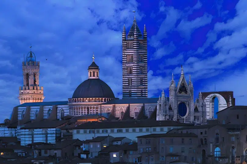 Duomo di Siena, panorama notte