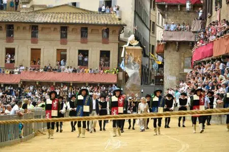 Palio di Siena, 3 luglio 2024: gli orari per la carriera di oggi